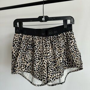 outdoor voices relay short